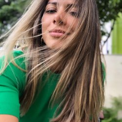Iris AkA Mello (Carol Miranda; Sobrinha Gretchen)