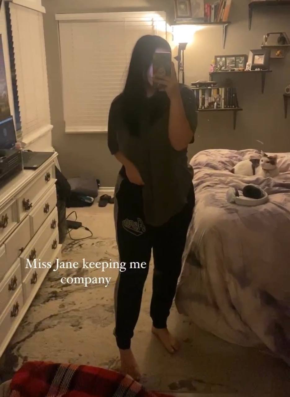 Wanna make my irl a webslut #iZK9qByu