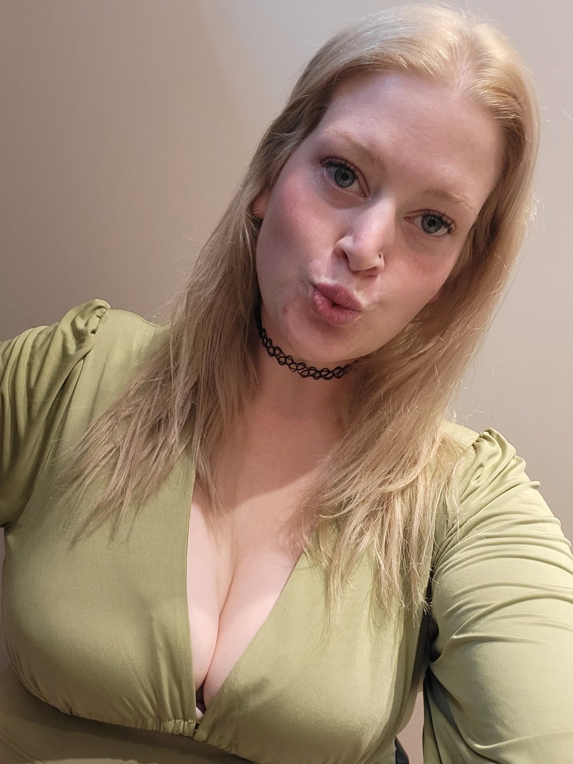 Wife With Perky Pierced Tits #J5IEiKOW