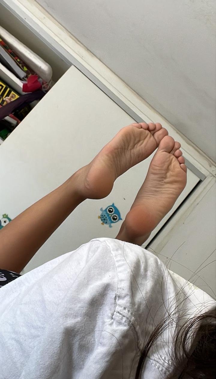 erome user's gf feet and soles #j7wd1U5e