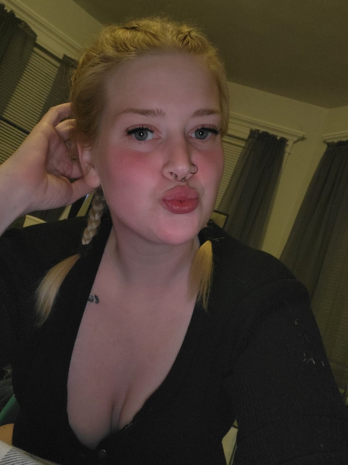 Wife With Perky Pierced Tits #jevEx19X