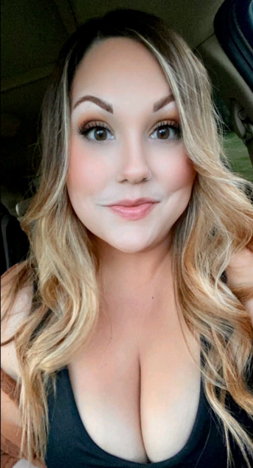 Guy submitted his friend's wife because she is gorgeous. Tiffany Kentucky #jMldQrnR