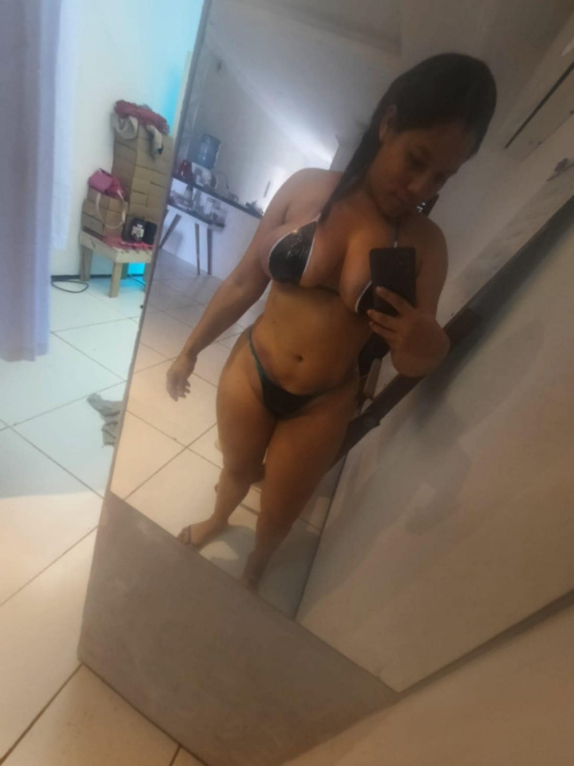 Joyce casadinha safada da granja portugal alguem tem mais video dela #JR22ib98