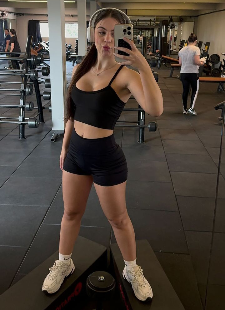Erika ventura #jwi2iw3X