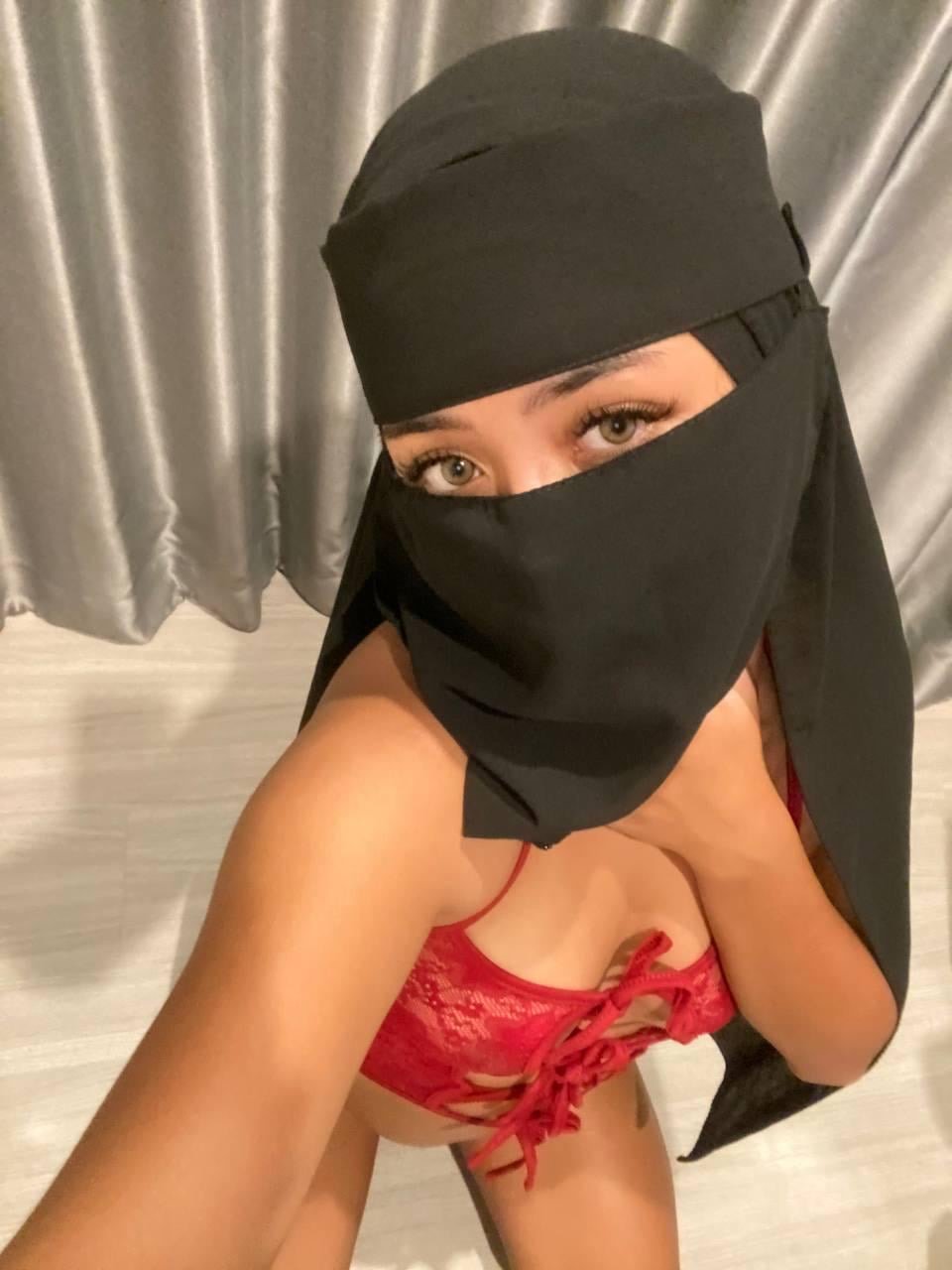 Sexy hijab slut #K00lU5NB