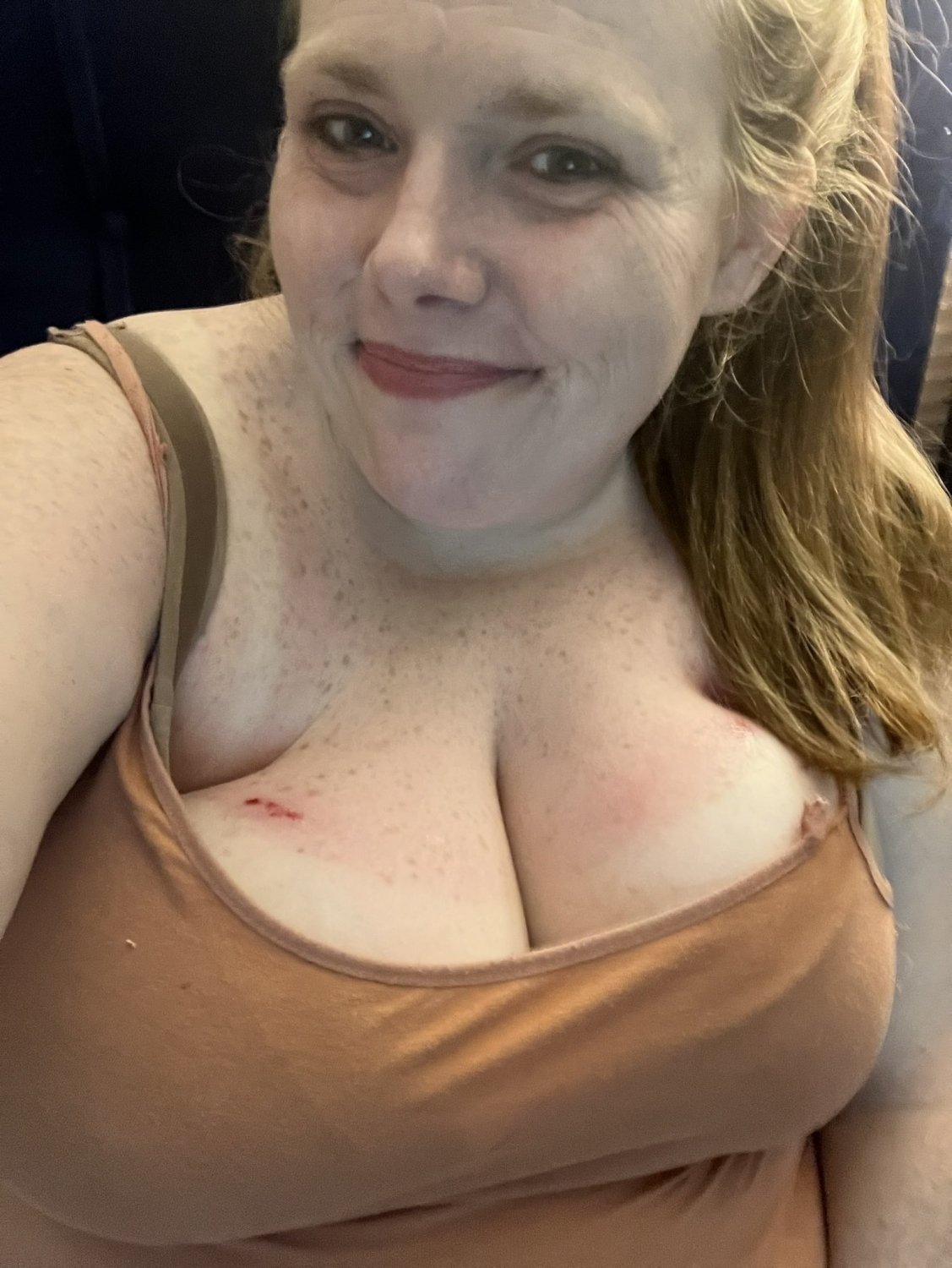White Southern Big Tits BBW Sarah from Georgia fucks BBC in publ #kAkKsNQo