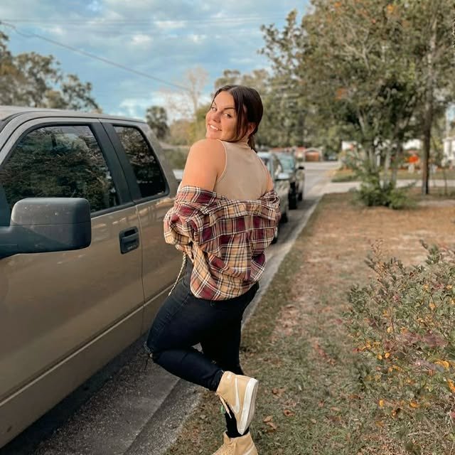 Super hot thick pawg ass #KckWMe18