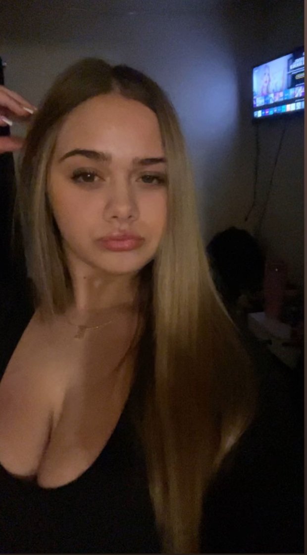 barley legal teen pawg wants attention kik-weloveslu #kfLekWeD