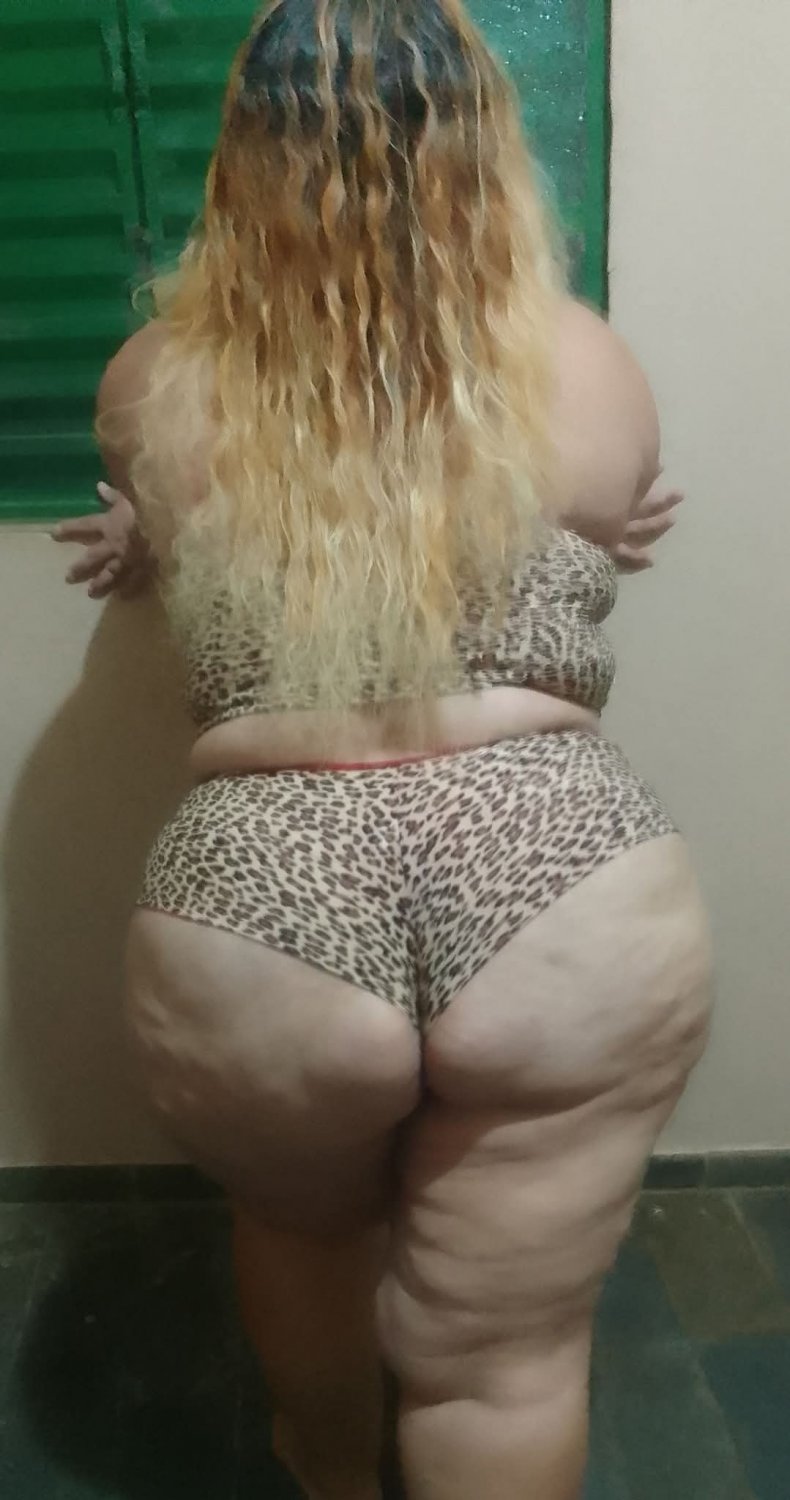 Grandes bundas #KfNEcYw0