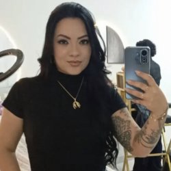 Tatuada levando rola de quatro
