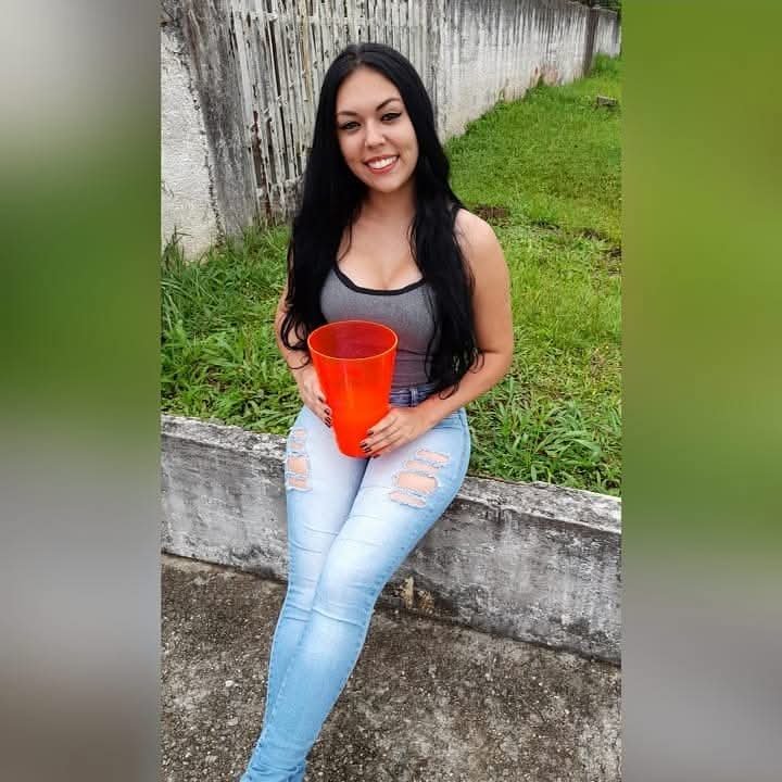 Morena rabuda #L5LptNql