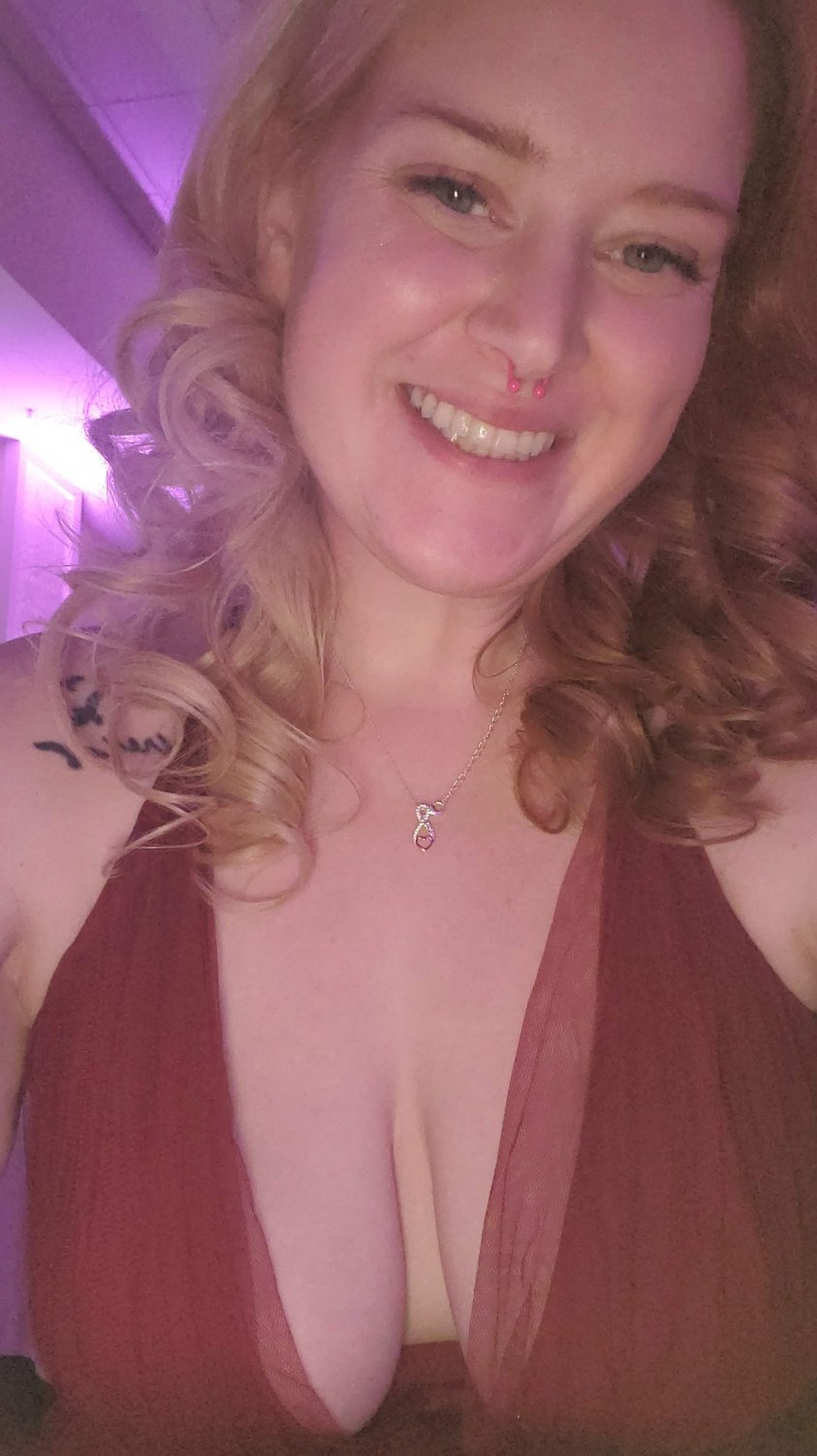 Chubby Webslut Lauren Part 1 #l5UL7RRt