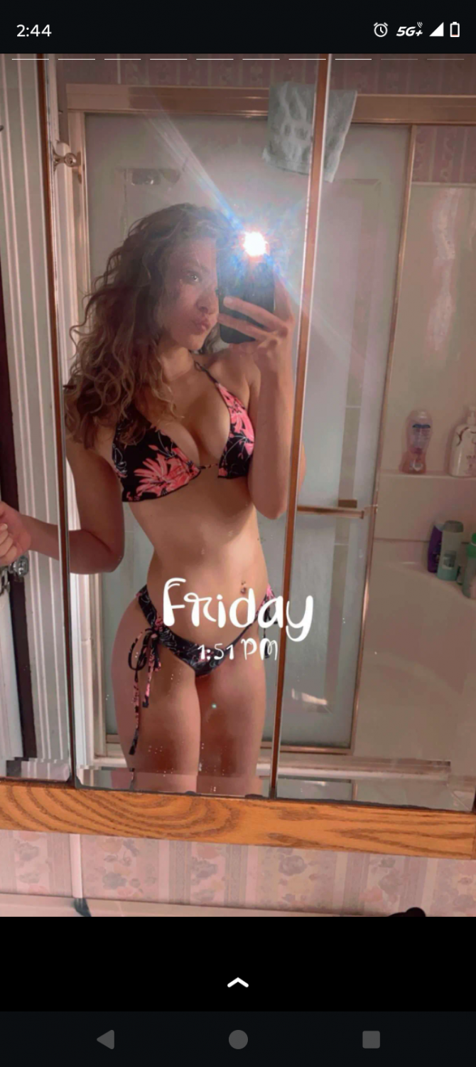 Snapchat Slut. Name in pics #l7Ll7Ycx