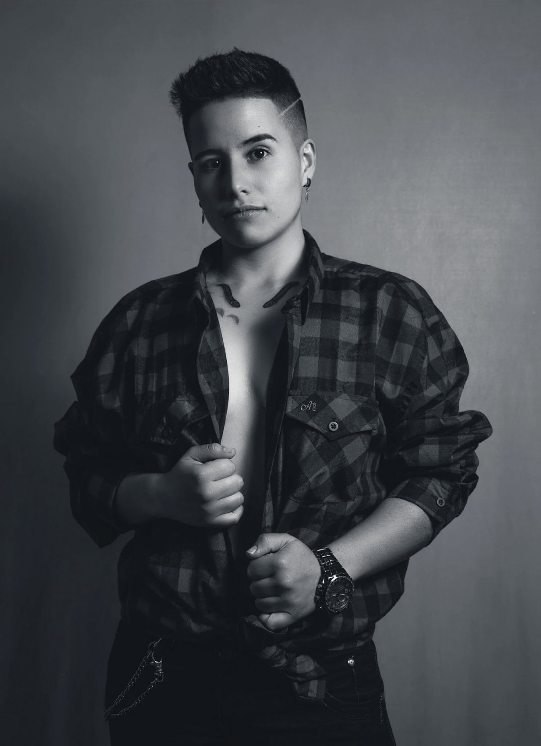Short Hair Tomboy Colombian Columbian Latina Dyke Stud Butch Lesbian Cams P2 #lf3tQbwQ