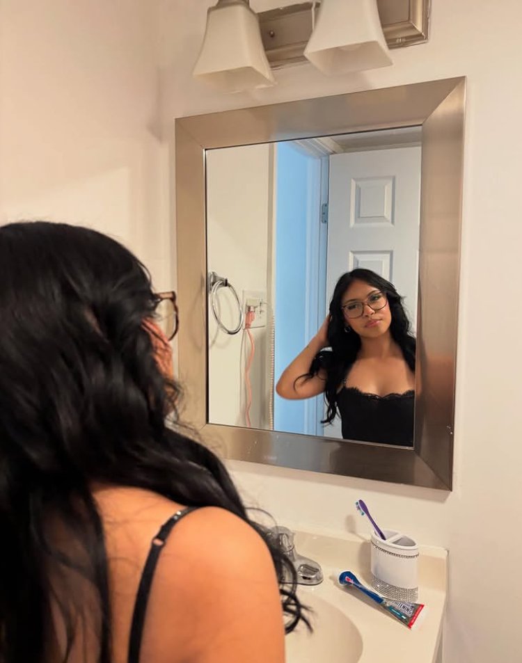 SEXY LATINA SLUT + AI VIDEO #lgOxzzXW