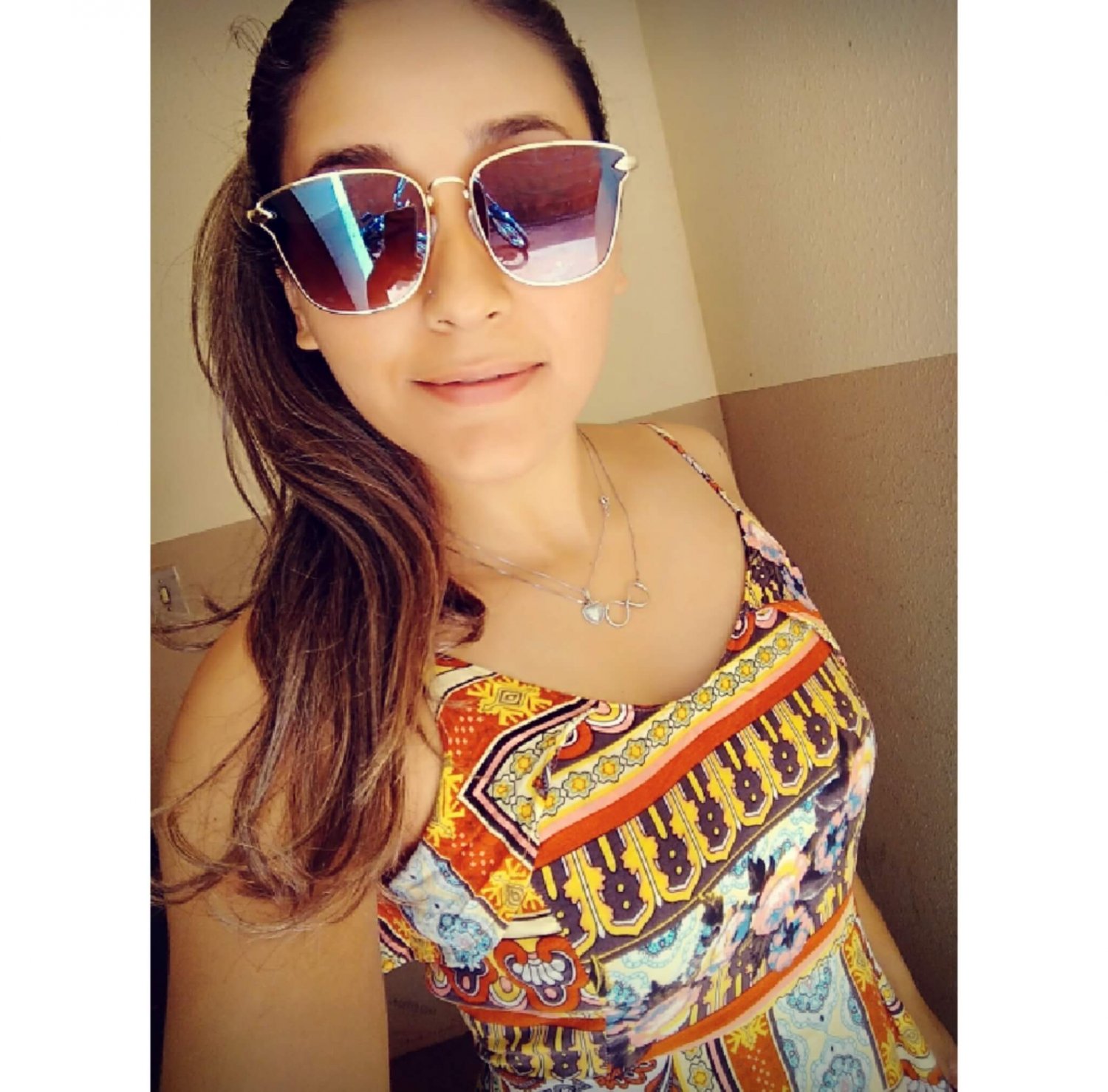 Loira mostrando o peitinho #LIA0k6GK