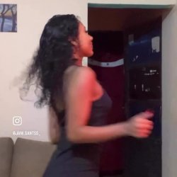 NOVINHA DO PEITO GOSTOSO PRA MAMAR