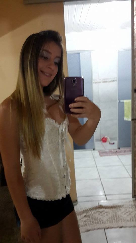 Robertinha, ninfeta sapeca #lmai4QJh