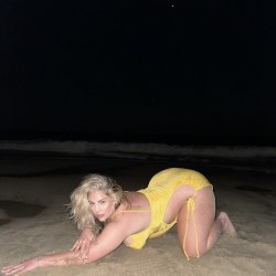 Loira rabuda