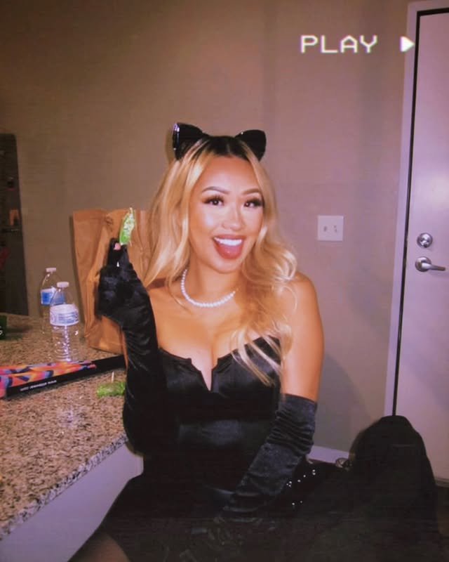 Sexy busty ABG MILF Nubs #lWuMkknE