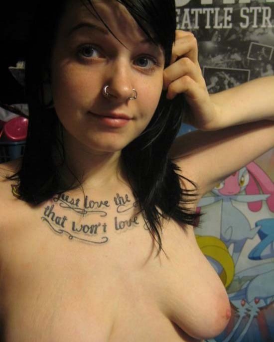 Emo Girl #Lx7Lhky3