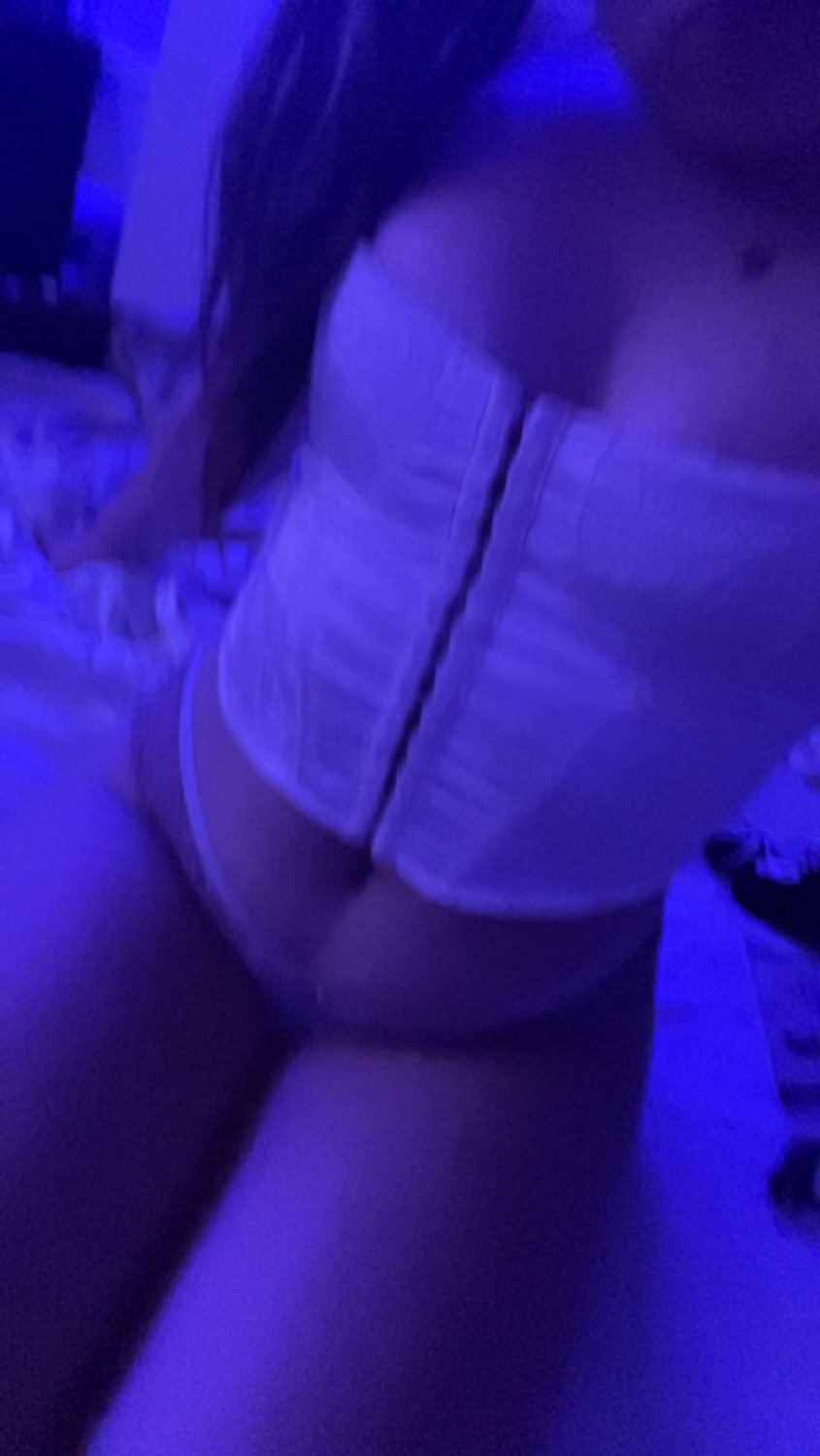 Submitted 19 Year Old PAWG Josie #m6qgmwJr