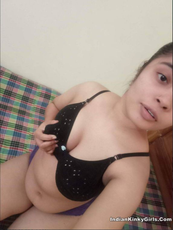 Desi Indian girls wearing bra and panty #MBQS9vKx