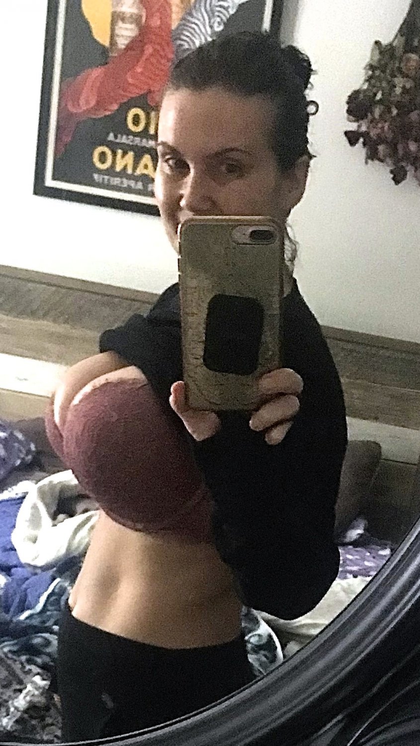 She wants you to fuck her hard #mgkX2eGz