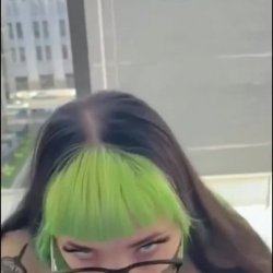 Goth Slut loves sucks a bbc