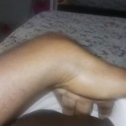 Gozou gostoso imaginando outra pica