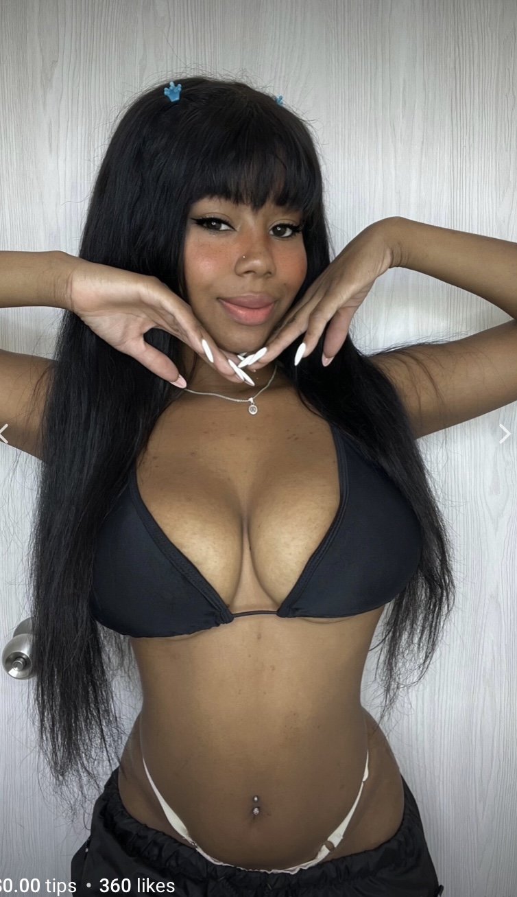 busty cheer giulia leaked #N1fuTpny
