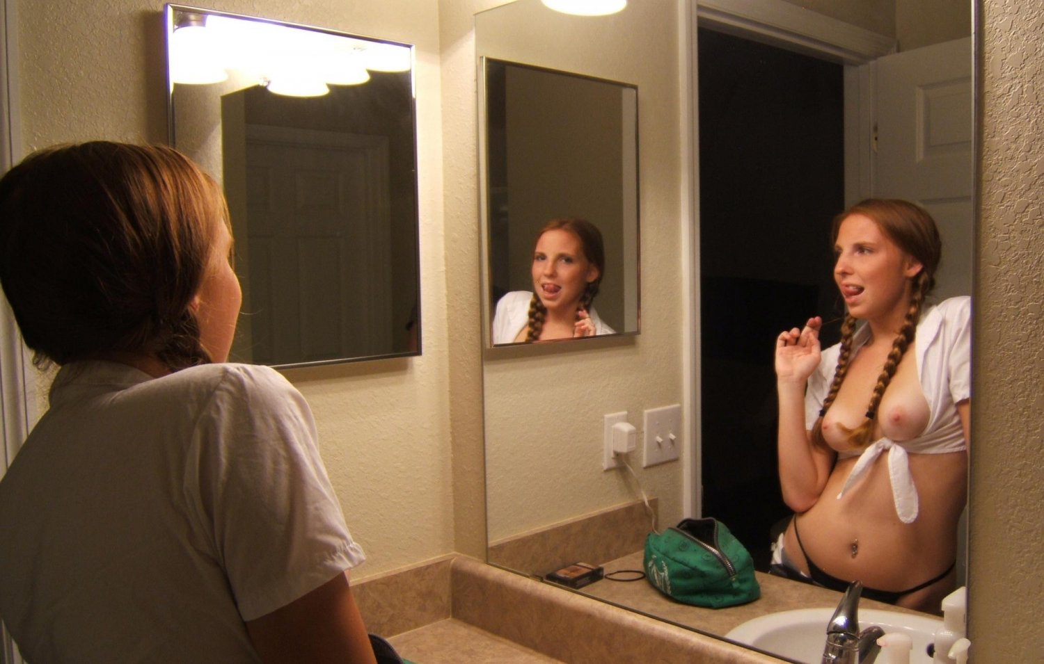Tall redhead is a kinky goddess #n1NvXPOh