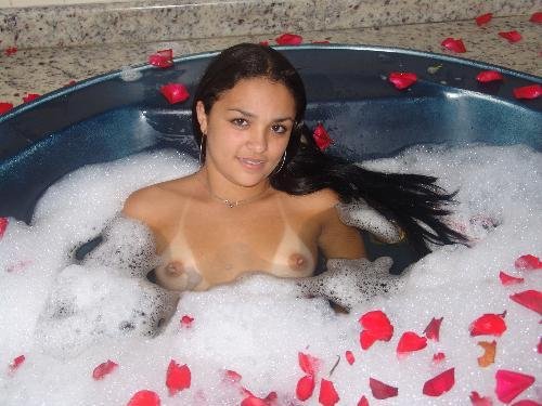 Morena linda #n2WSn3XN