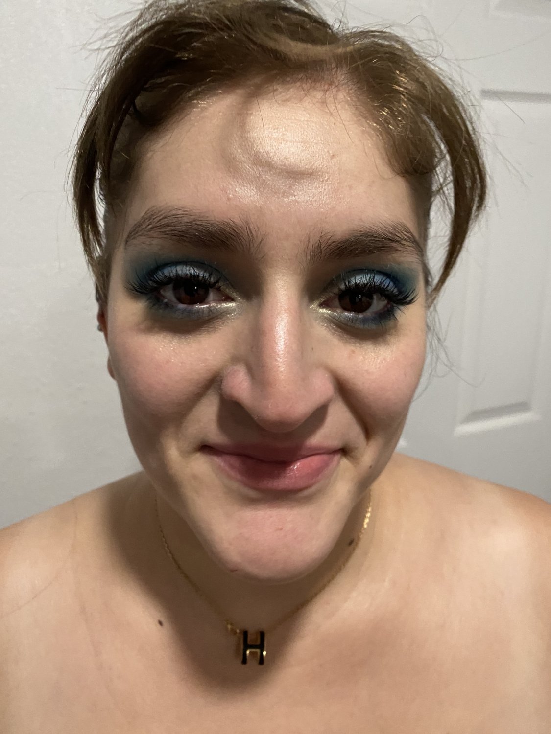 na6unypw-1 Bet Rocio regrets doing her make up like a hooker now #na6UnYPw