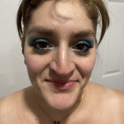 Bet Rocio regrets doing her make up like a hooker now