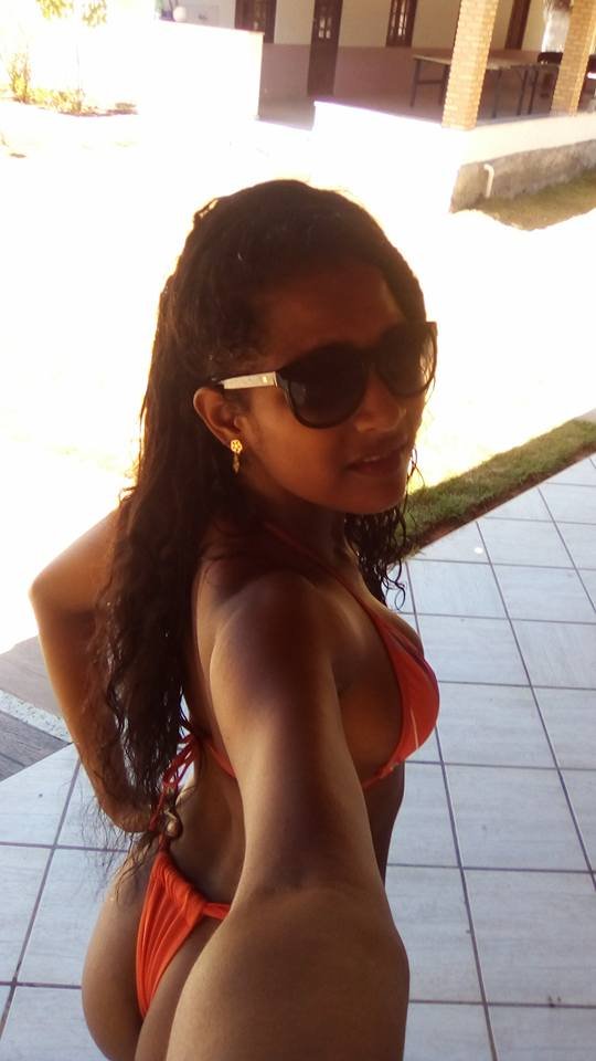 Miranda Moni #NF6XP6y9