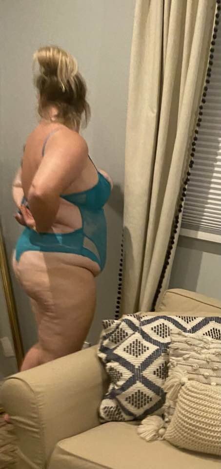Caroline - Mature Milf    (nud) #NnoRhxF9