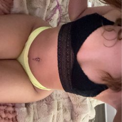 Your very own teen pornstar with a peachy ass <3