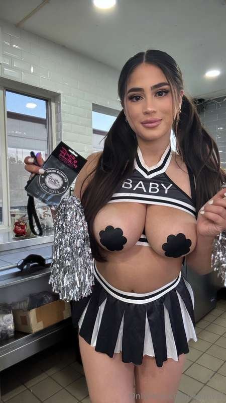 Big Titty Latina #O0S4pgBB