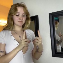 Tiktok PAWG pleasures small dick fan