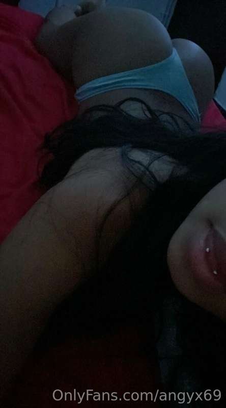 Angy #OeCsaPOO