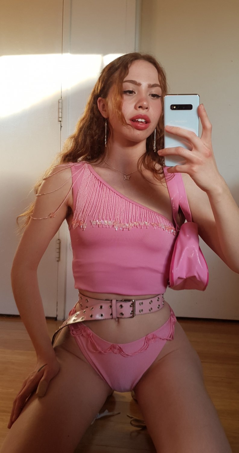 olne4cs6 Amber cameltoe #olNe4CS6