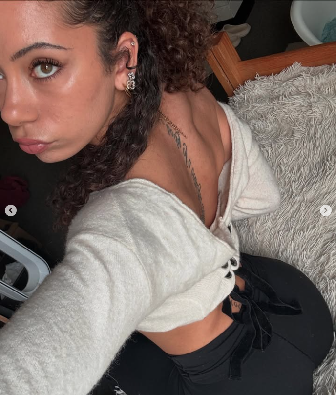 Tight Instagtam Slut #OPBEbpQl