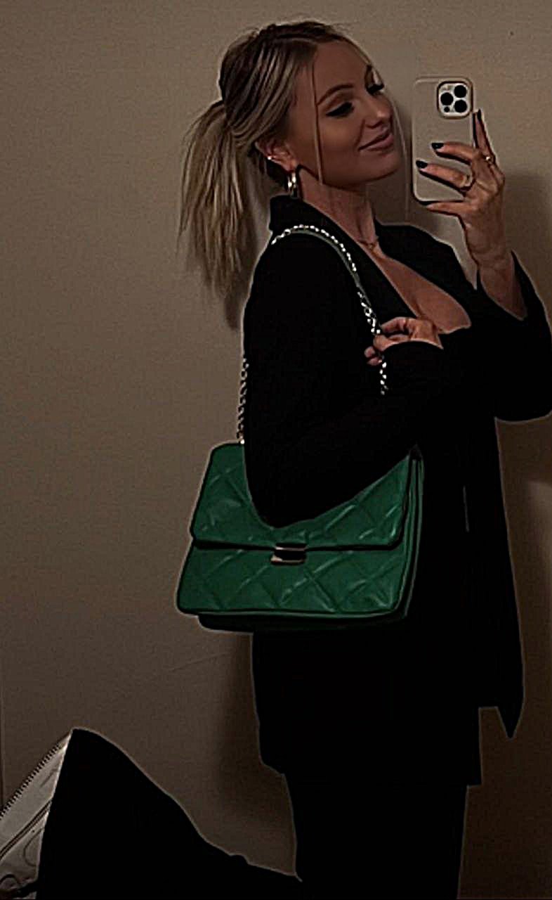 Slutty blonde girlfriend sucks a BBC #oSw38u1S