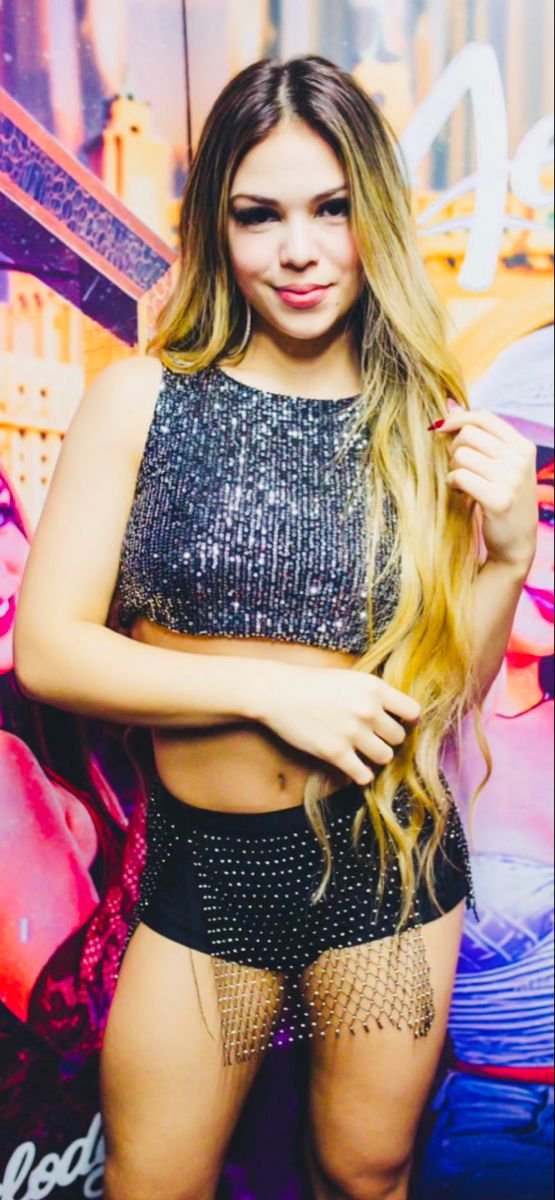 Melody puta gostosa 🤤 #oUoFO1E9