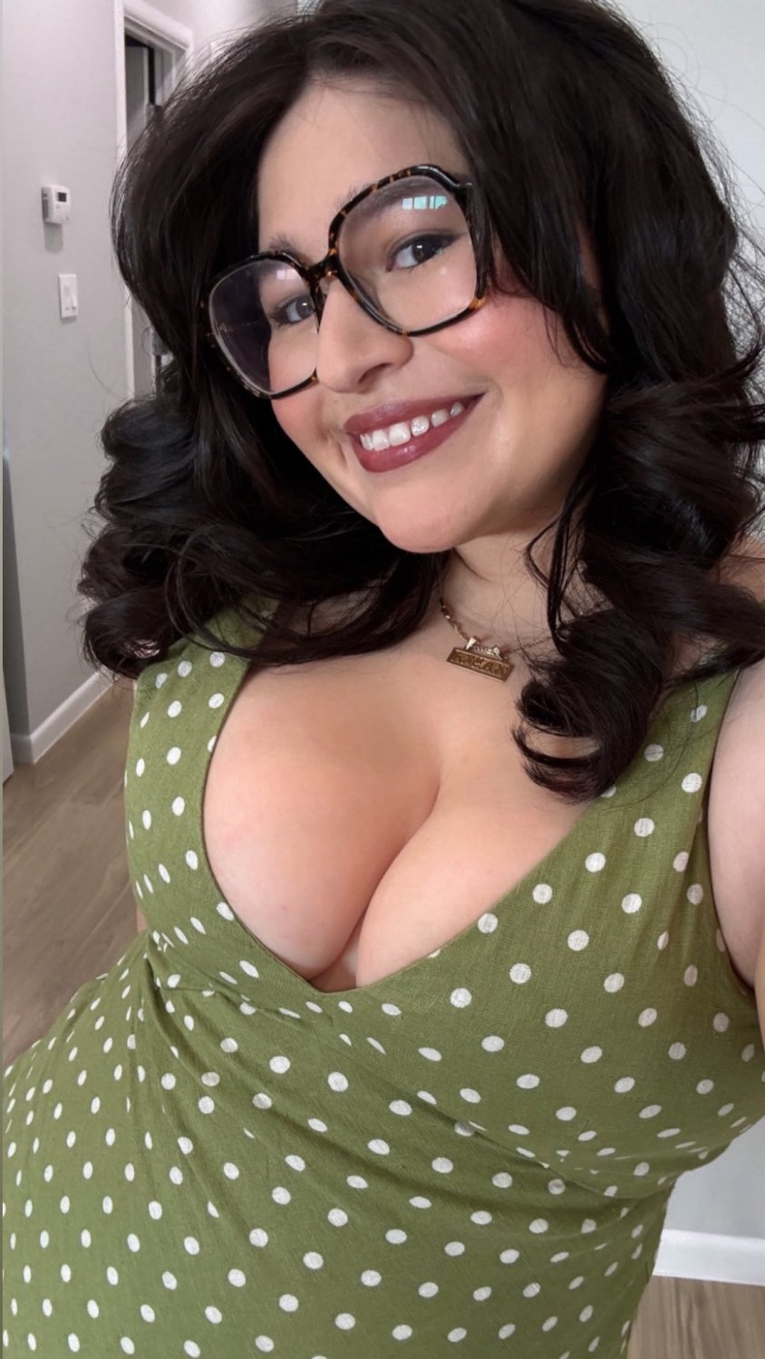 Sexy busty latina teen Kayla #oWTEwFmH