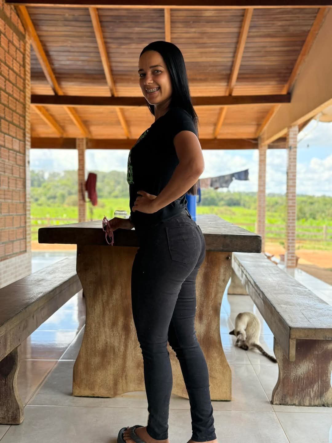 Mulher rabuda do caralho 🤤😜 #OZ5ccfoD