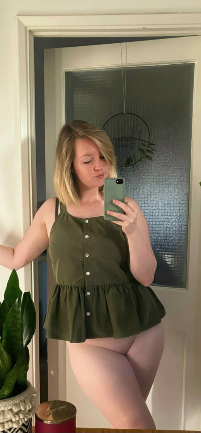 Cute Thick Slut #p2pDdfQa