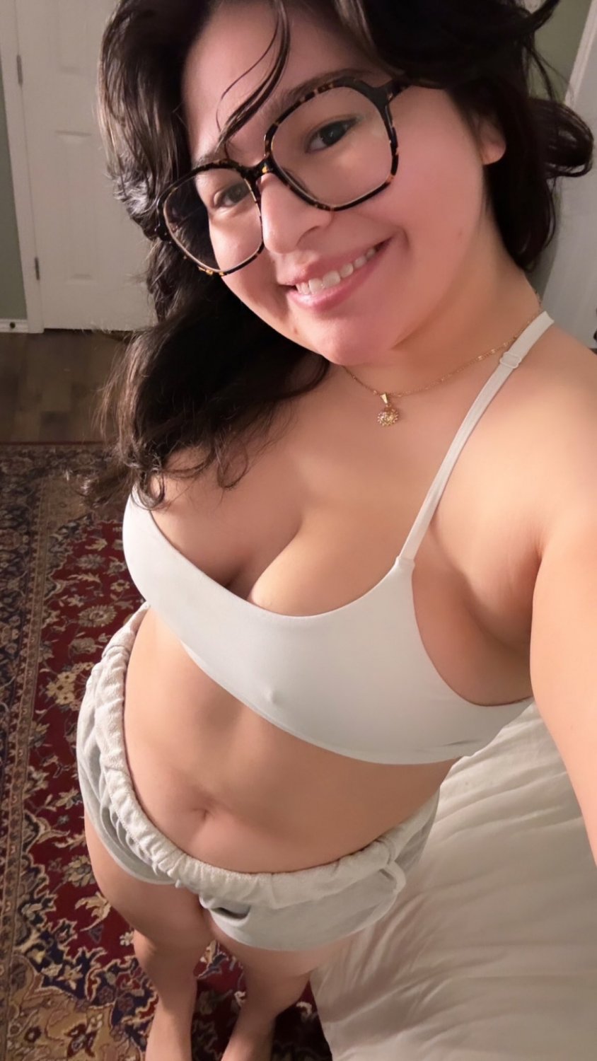 Sexy busty latina teen Kayla #p3y56rp9