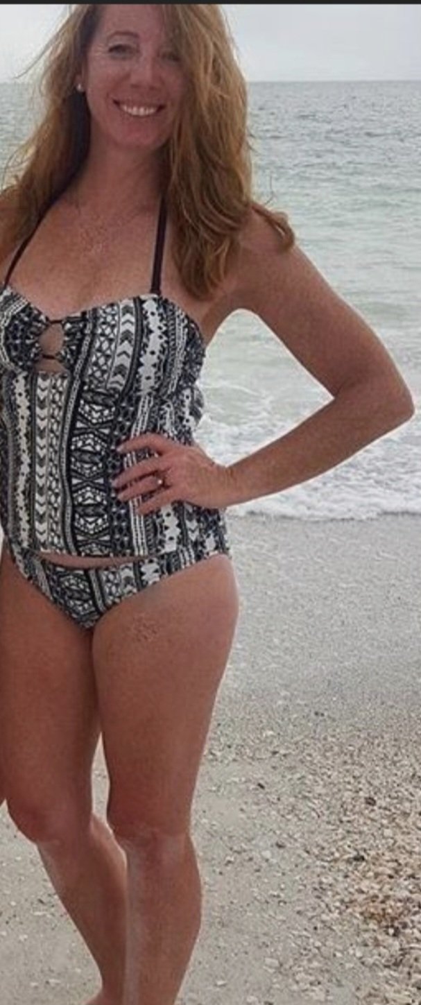 46 yr old Norin Real Estate from Florida turned Whore #p4etmYi3